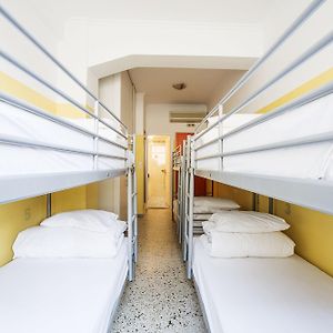 Dormitory Room Mixed